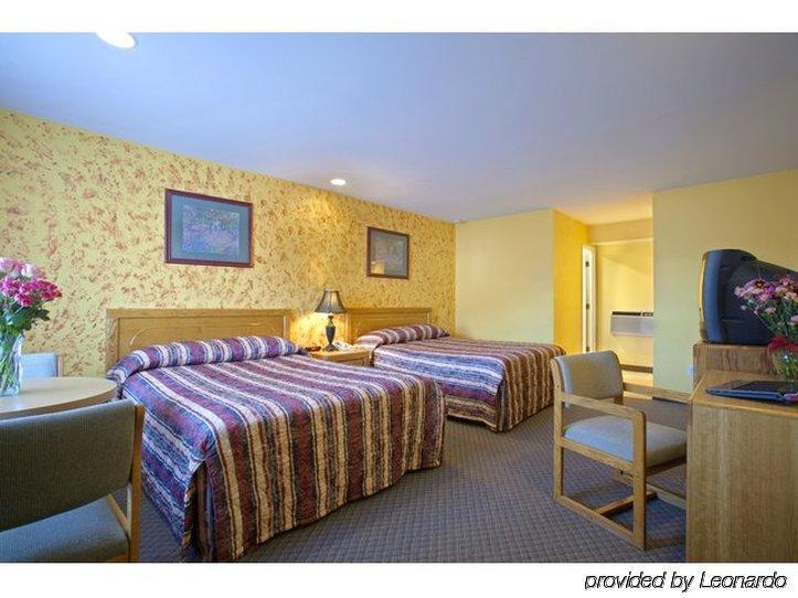 روزيبيورغ Americas Best Value Inn الغرفة الصورة